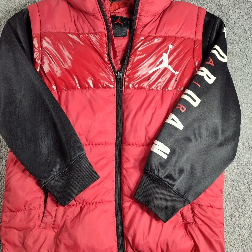 Jordan Puffer Vest Jacket Full Zip Sleeves Red Black Kids Size 6-7 Years